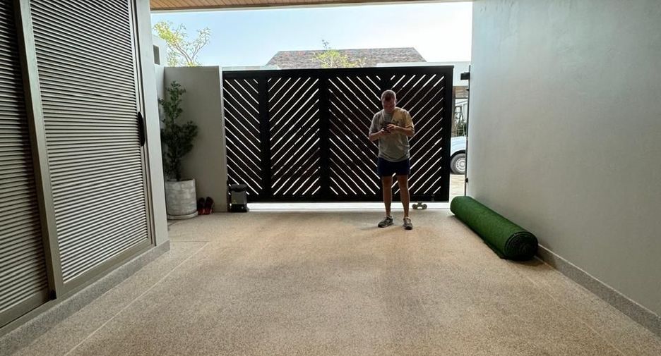 For sale 3 bedrooms villa in Thalang, Phuket