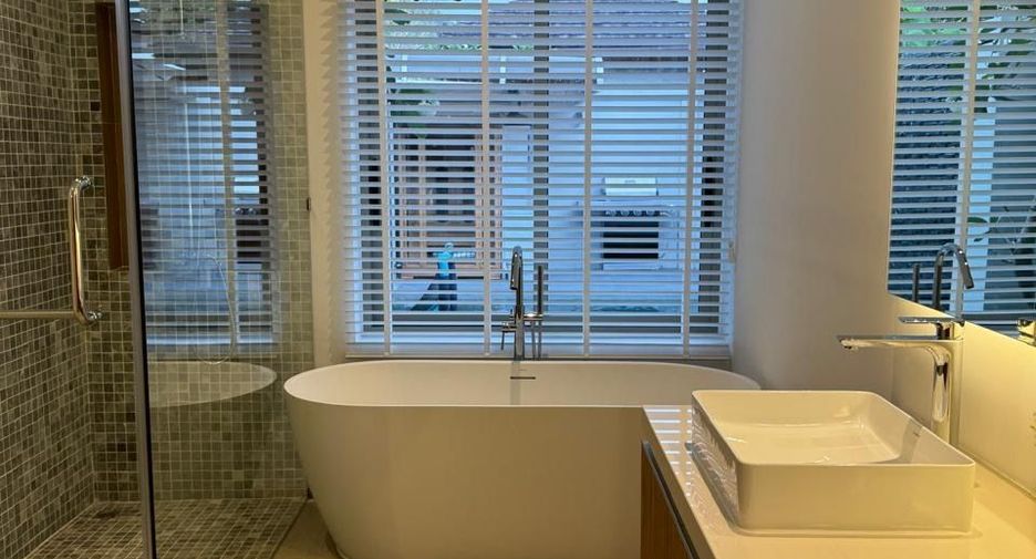For sale 3 bedrooms villa in Thalang, Phuket