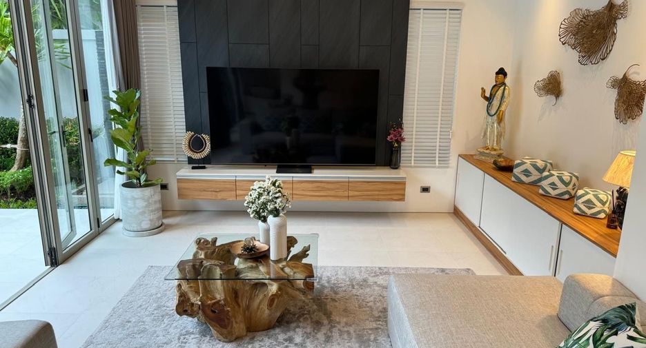 For sale 3 bedrooms villa in Thalang, Phuket