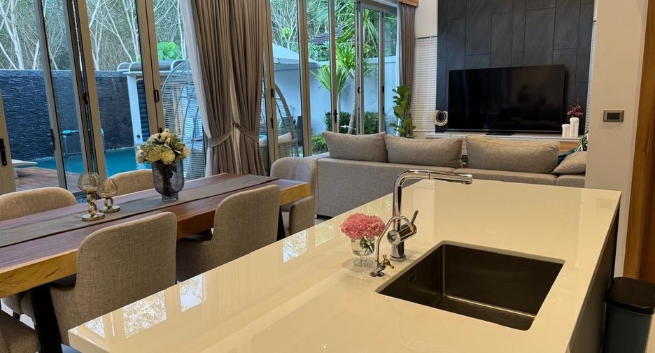 For sale 3 bedrooms villa in Thalang, Phuket