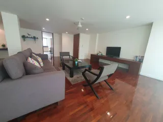 For rent 3 bedrooms condo in Sathon, Bangkok