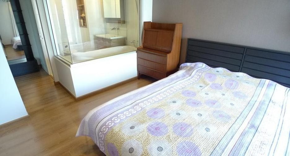 Condo en venta de 1 habitaciones en Khlong Toei, Bangkok