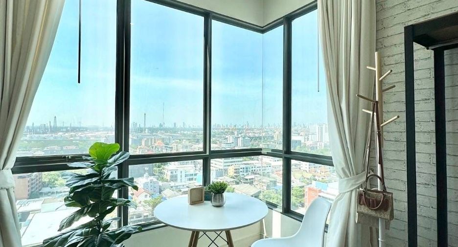 Condo en venta y en alquiler de 2 habitaciones en Phra Khanong, Bangkok