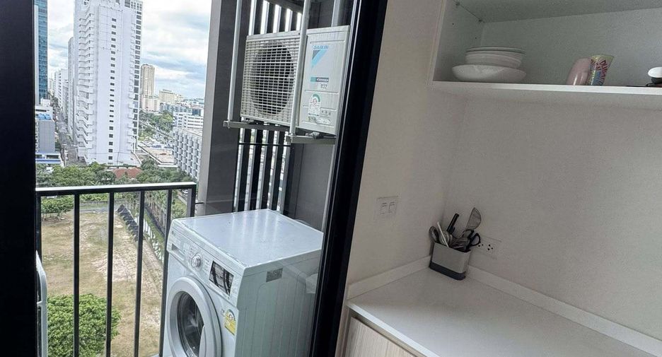 For rent 1 bed condo in Huai Khwang, Bangkok