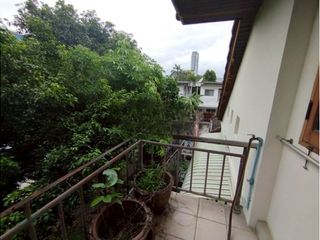 For rent 3 bedrooms house in Phaya Thai, Bangkok