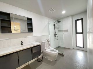 Casa en venta de 3 habitaciones en Prawet, Bangkok