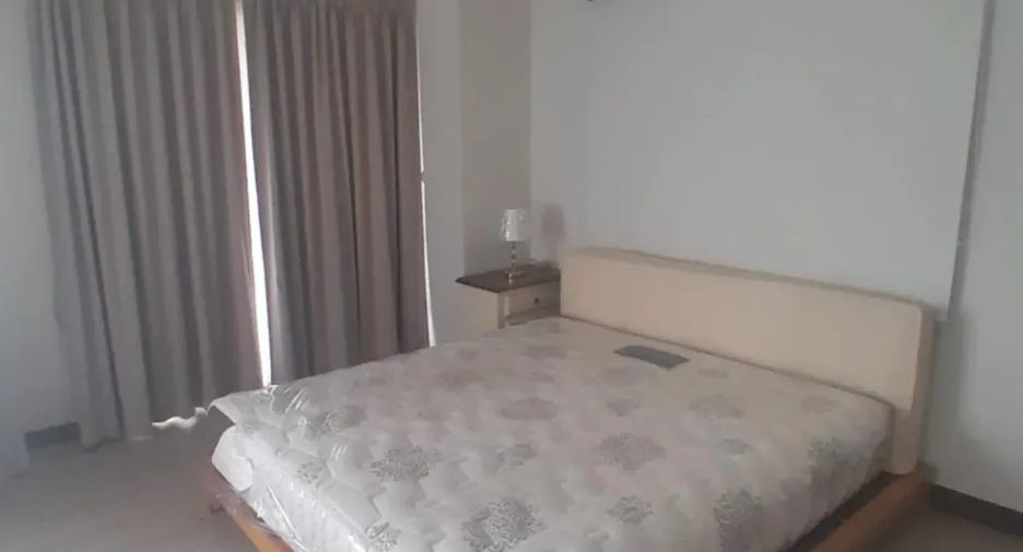 Condo en alquiler de 2 habitaciones en Watthana, Bangkok