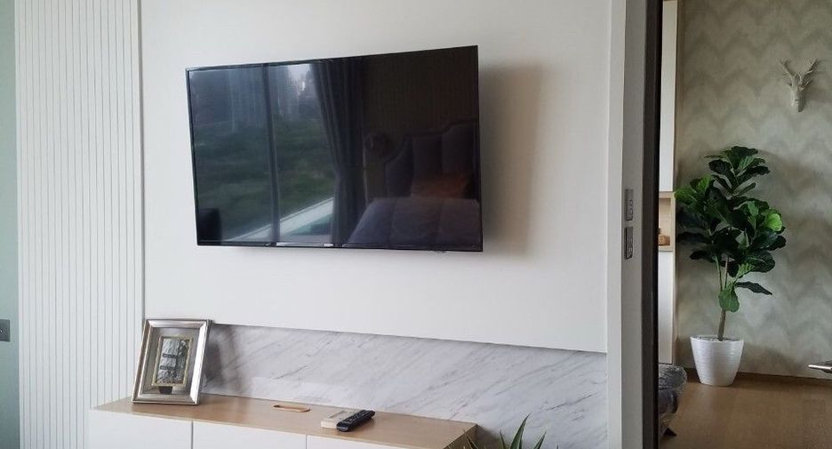 For rent 1 bed condo in Sathon, Bangkok