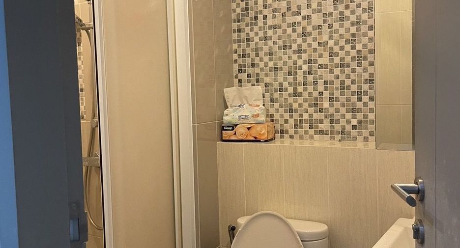 For rent 1 bed condo in Huai Khwang, Bangkok