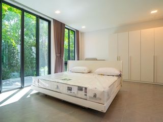 出租 4 卧室 独立屋 在 Saphan Sung, 曼谷