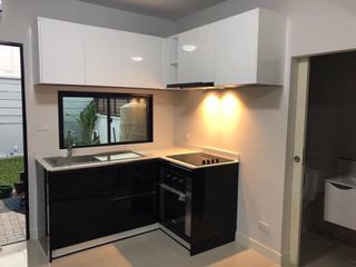 Casa en venta de 3 habitaciones en Prawet, Bangkok