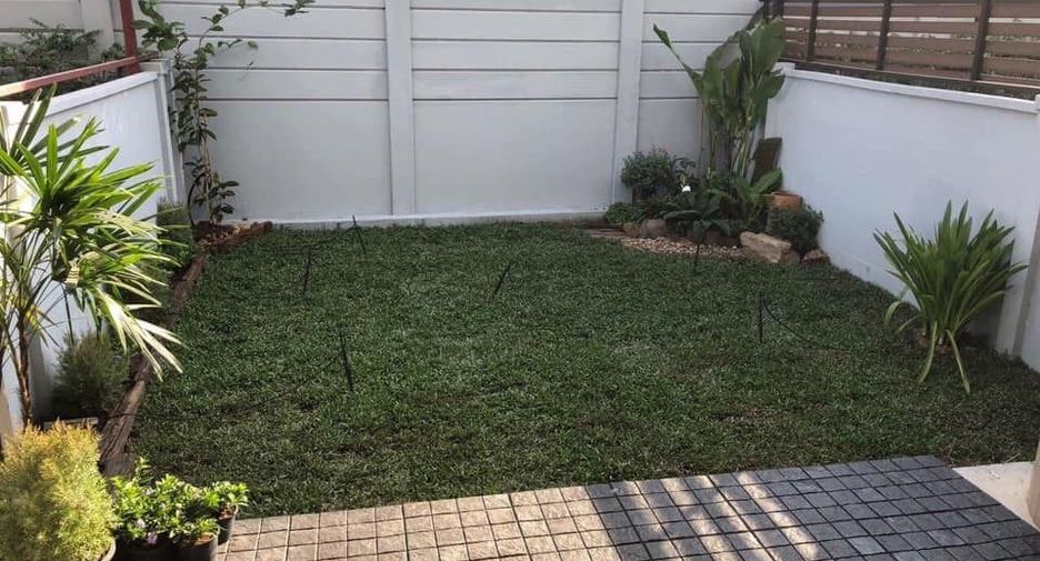 For sale 3 bedrooms house in Prawet, Bangkok