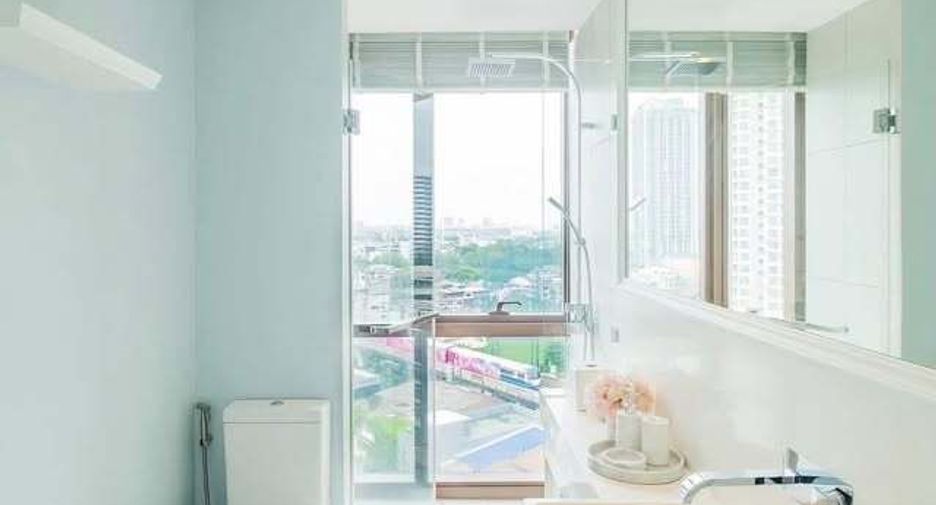 For rent 1 bed condo in Khlong Toei, Bangkok