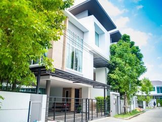 À vendre et à louer 4 chambres maison à Prawet, Bangkok