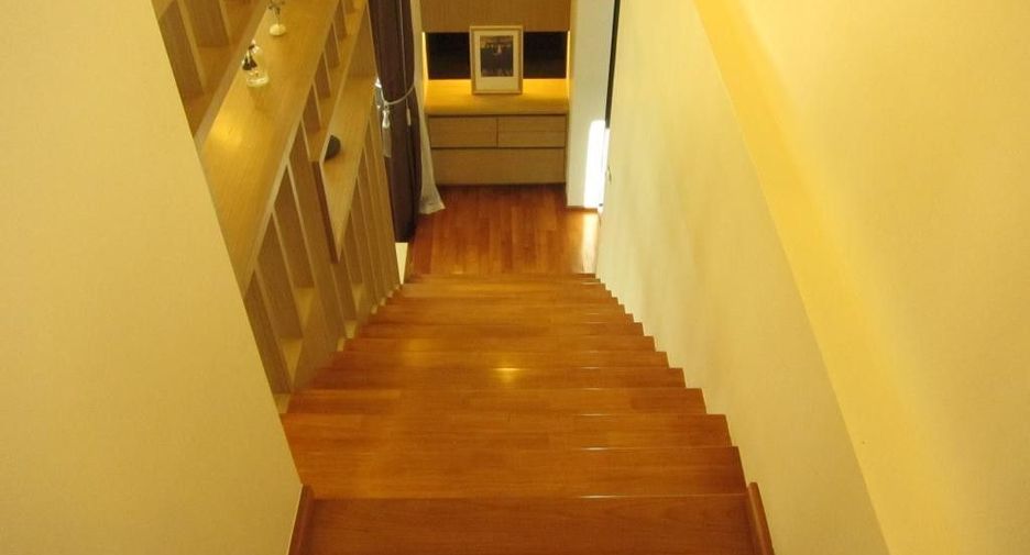 Haus zum Kauf und zur Miete mit 4 Zimmer in Prawet, Bangkok