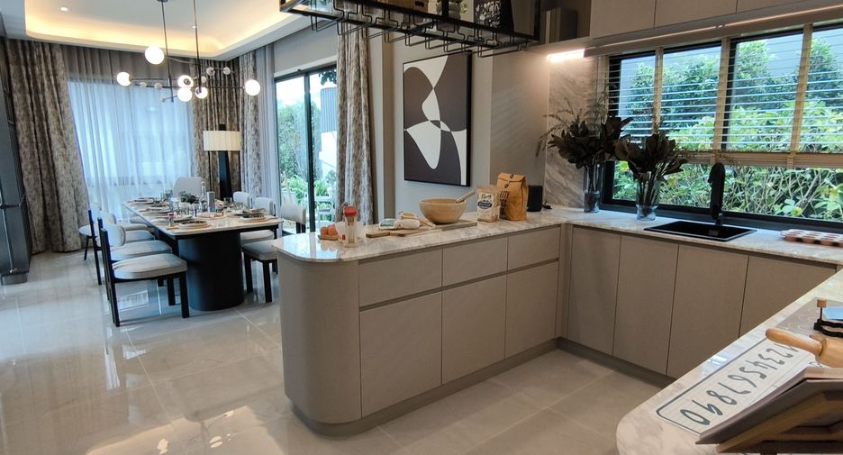 For sale 3 bedrooms house in Bang Phli, Samut Prakan