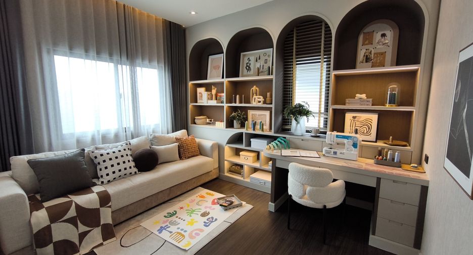 For sale 3 bedrooms house in Bang Phli, Samut Prakan