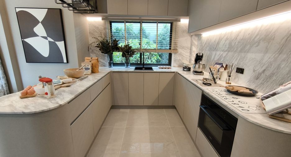 For sale 3 bedrooms house in Bang Phli, Samut Prakan