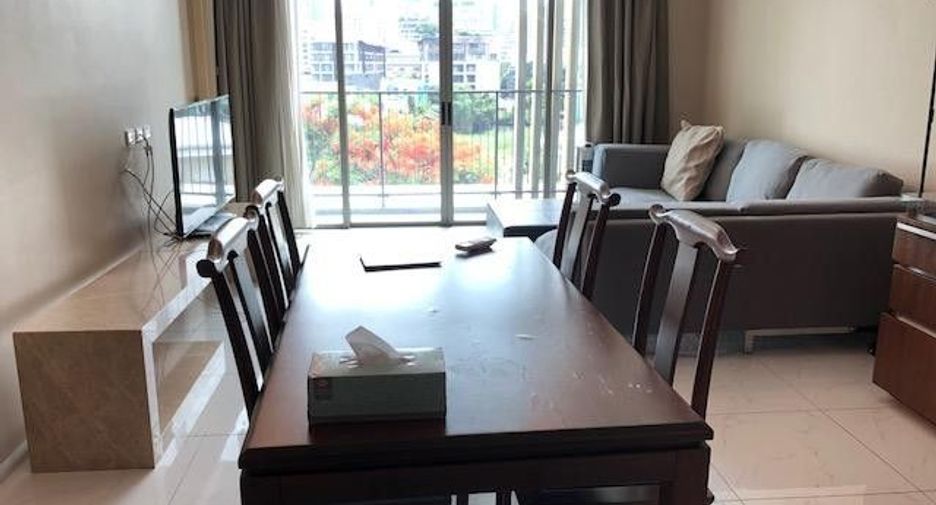 À vendre et à louer 2 chambres condo à Watthana, Bangkok