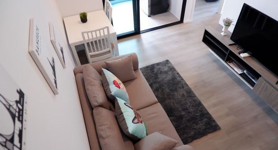 For rent 2 bedrooms condo in Bang Na, Bangkok