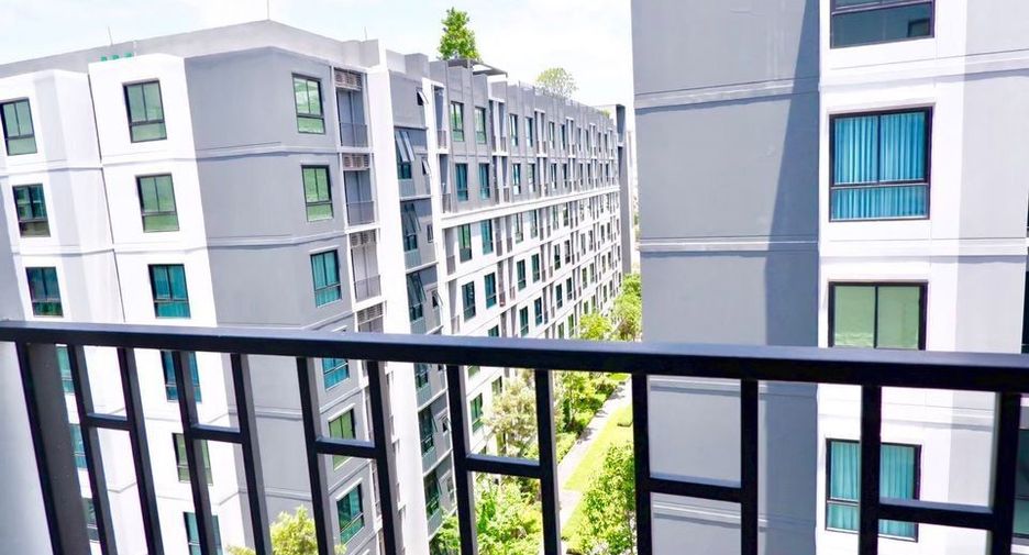 For rent 2 bedrooms condo in Bang Na, Bangkok