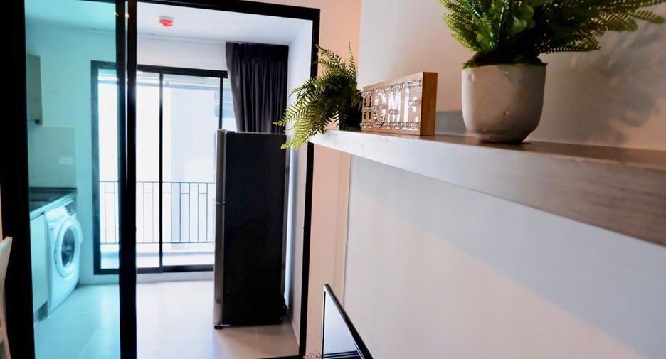 For rent 2 bedrooms condo in Bang Na, Bangkok