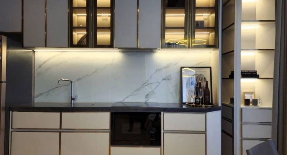 For sale and for rent 2 bedrooms condo in Huai Khwang, Bangkok