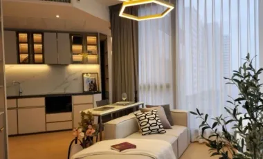 For sale and for rent 2 bedrooms condo in Huai Khwang, Bangkok