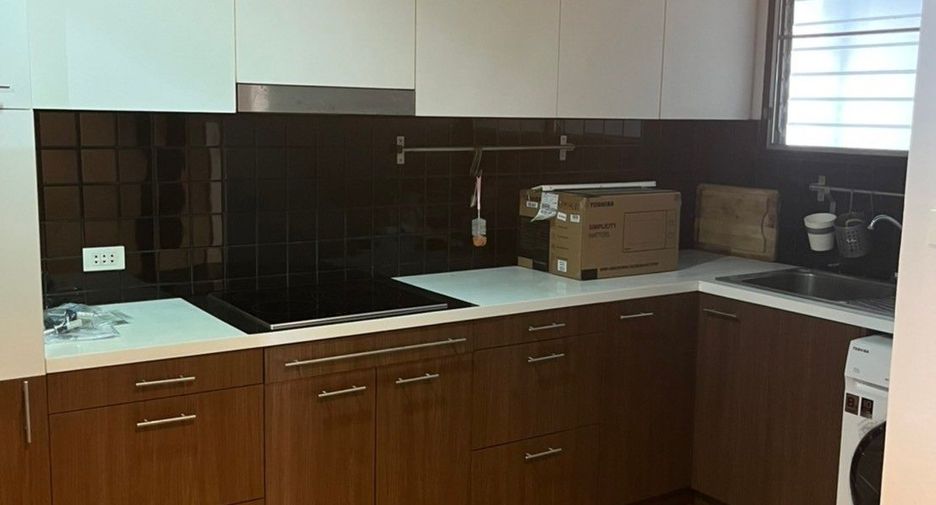 ให้เช่า 2 ห้องนอน คอนโด ใน คลองเตย, กรุงเทพฯ
