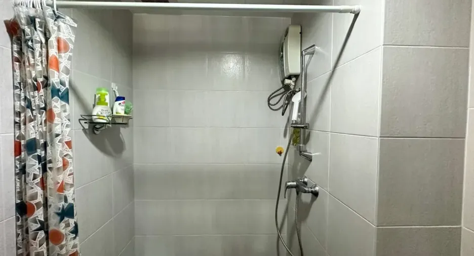 For sale 1 bed condo in Khlong Toei, Bangkok