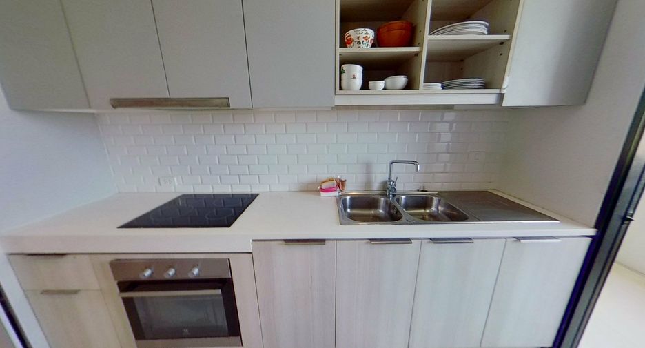 Condo en alquiler de 2 habitaciones en Pathum Wan, Bangkok