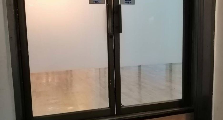 For rent office in Sathon, Bangkok