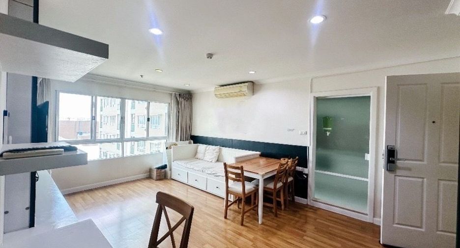 Wohnung zur Miete mit 2 Zimmer in Huai Khwang, Bangkok