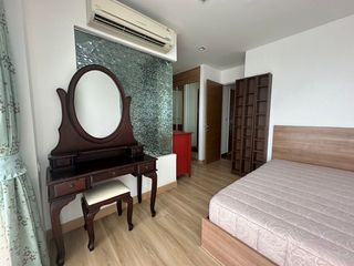 For rent 2 bedrooms condo in Phaya Thai, Bangkok