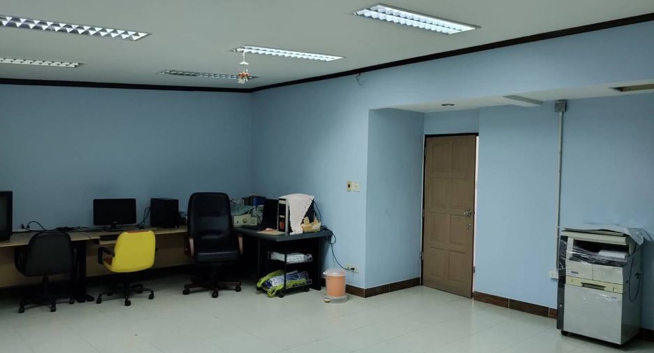 For sale studio house in Suan Luang, Bangkok