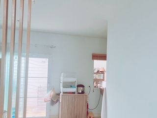 Casa adosada en venta de 3 habitaciones en Bang Bo, Samut Prakan