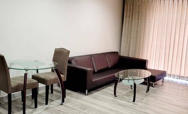 For rent 2 bedrooms condo in Huai Khwang, Bangkok