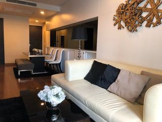 For rent 2 bedrooms condo in Pathum Wan, Bangkok