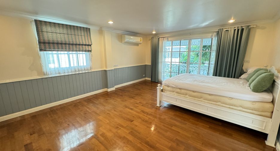 For rent 4 bedrooms house in Mueang Samut Prakan, Samut Prakan