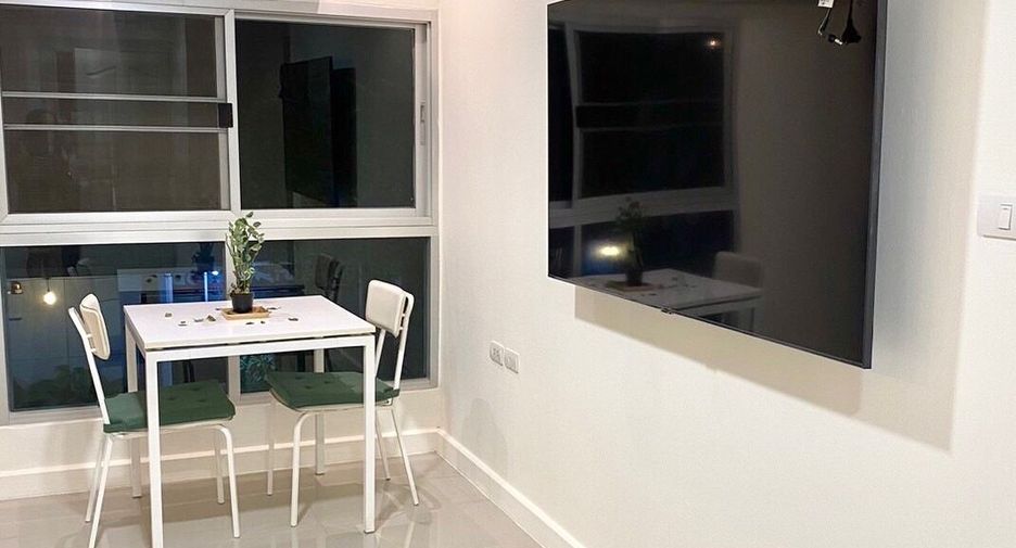 For sale 2 bedrooms condo in Phra Khanong, Bangkok