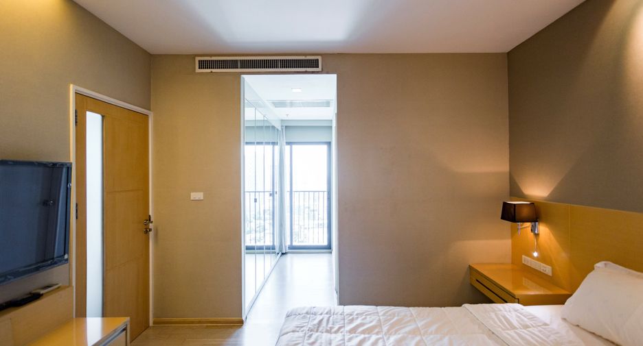 Condo en alquiler de 1 habitaciones en Khlong Toei, Bangkok