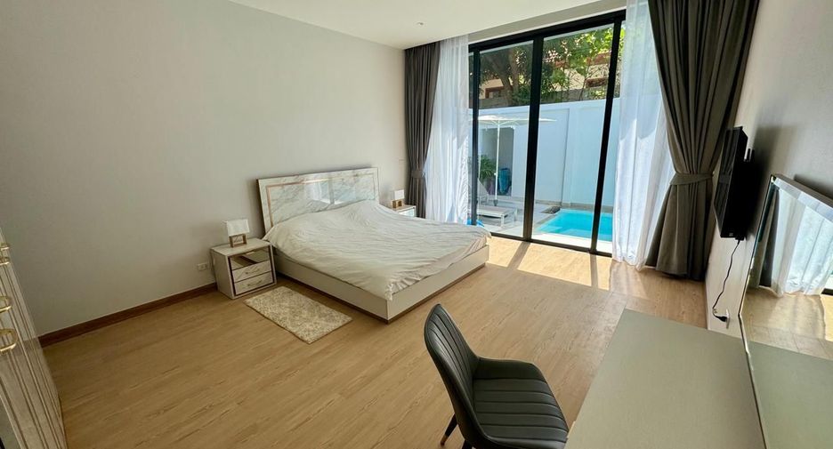 For rent 2 bedrooms villa in Mueang Phuket, Phuket