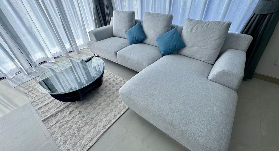 For rent 2 bedrooms villa in Mueang Phuket, Phuket