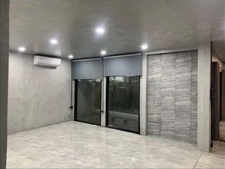 Продажа и аренда 3 спальни дом в Щанг Тхонгланг, Бангкок