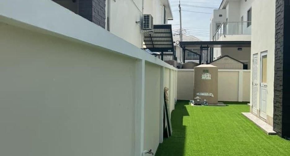 For rent 3 bedrooms house in Lat Krabang, Bangkok