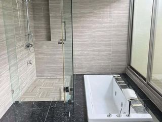 出租 3 卧室 独立屋 在 Lat Krabang, 曼谷