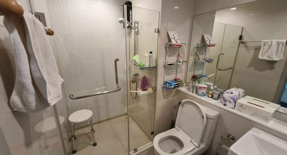 Condo en alquiler y en venta de 2 habitaciones en Chatuchak, Bangkok