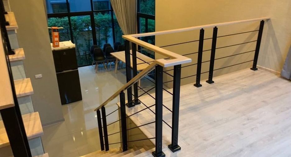 For sale 3 bedrooms townhouse in Suan Luang, Bangkok