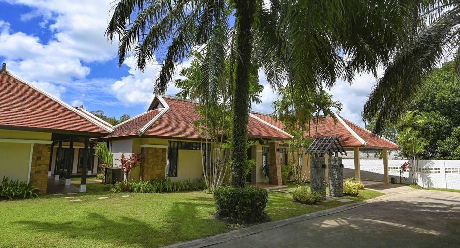 For rent 3 bedrooms villa in Thalang, Phuket