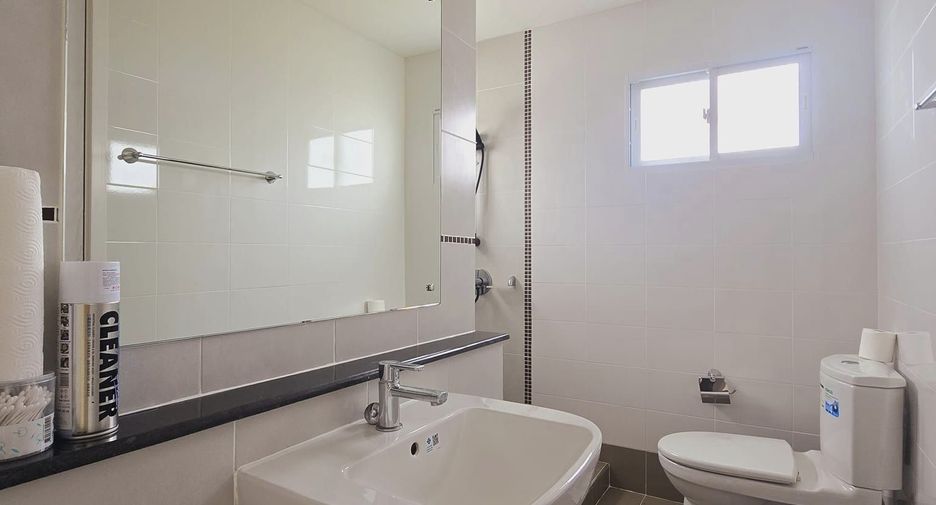 Haus zur Miete mit 3 Zimmer in Mueang Phuket, Phuket